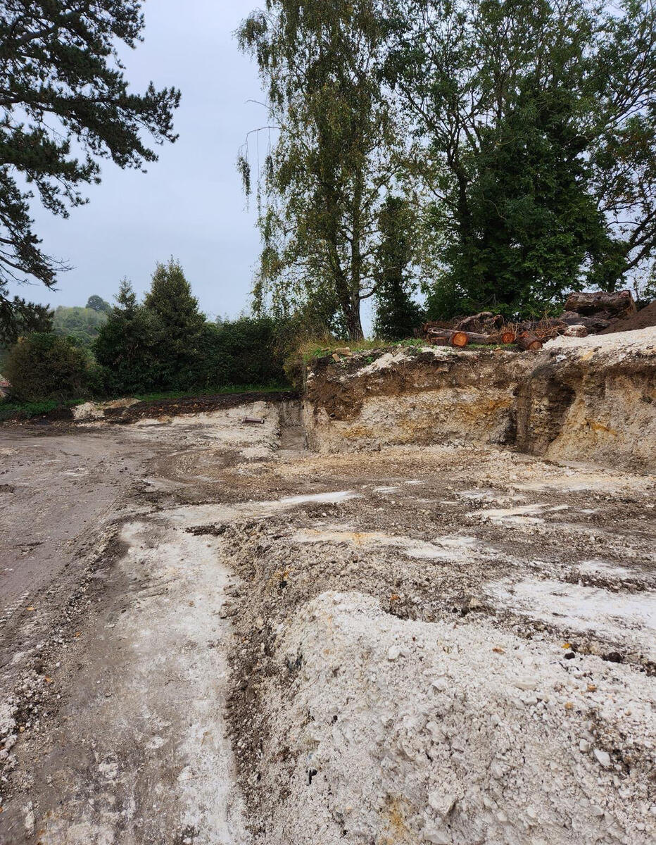 Retaining wall in faversham